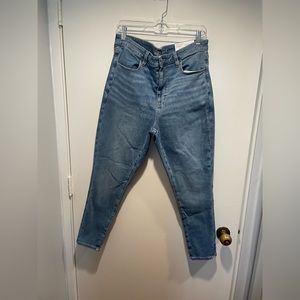 16 Short 33W American Eagle Super High Rise Jegging